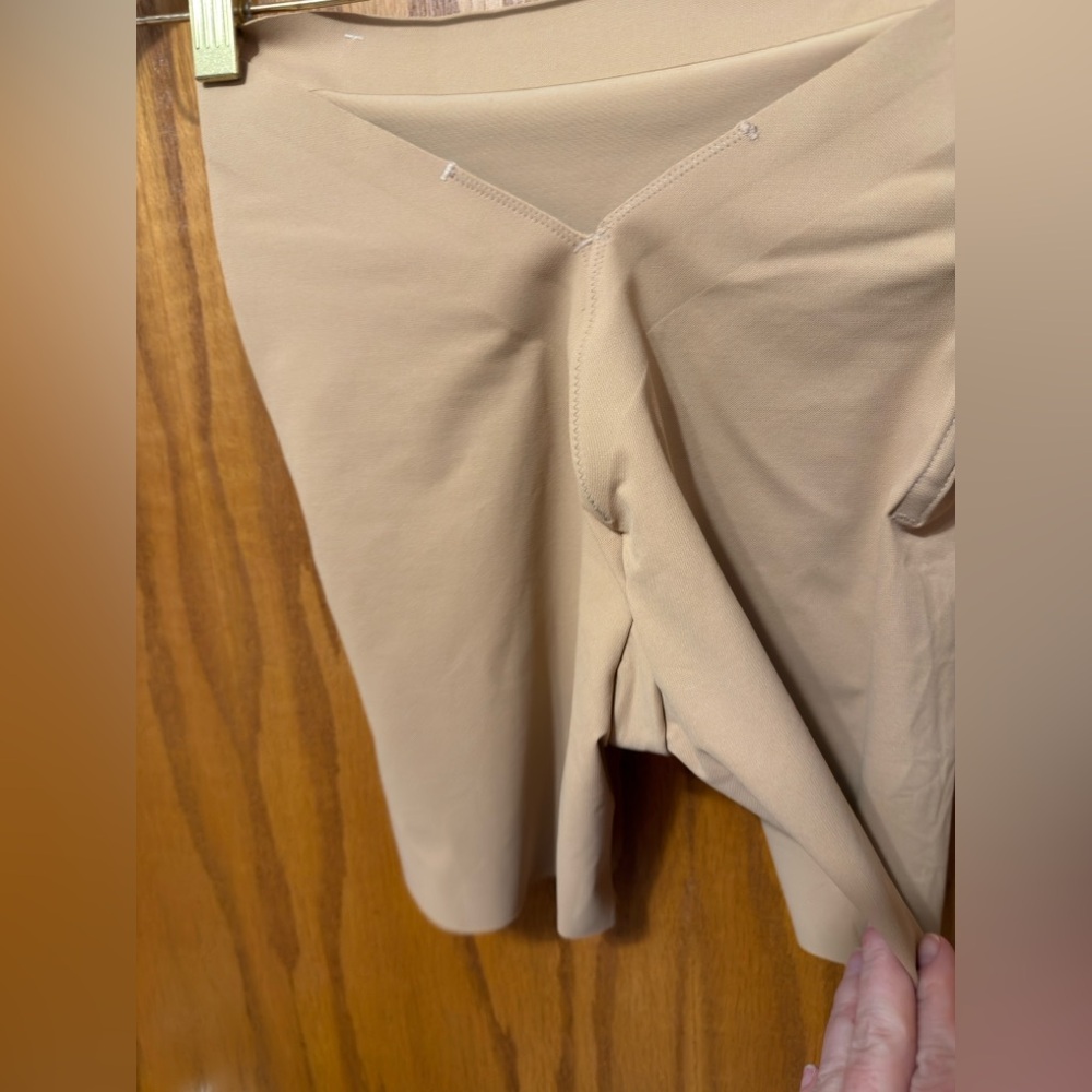 Wacoal Medium Shape Revelation Hourglass Low Back Shapewear Thigh Shaper 805387 - Picture 6 of 14